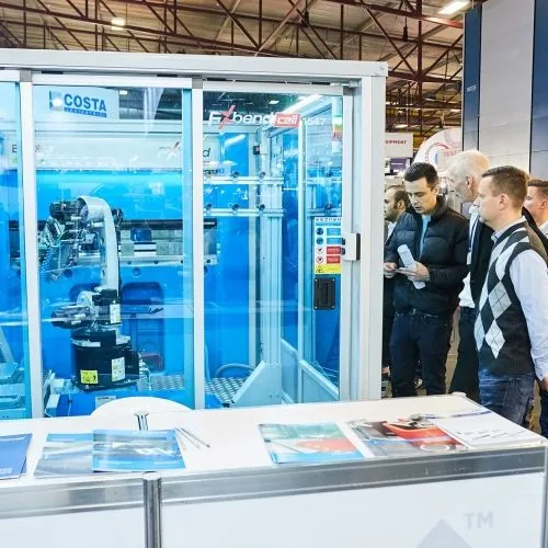 Italian sheet metalworking equipment at Tech Industry 2019